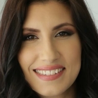 Henna Ssy Meztelen