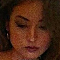 Hitchhikercourtney Meztelen
