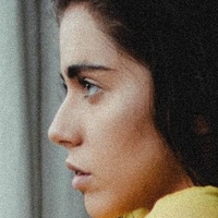 Holly James Meztelen