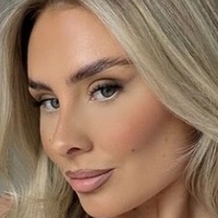 Holly McAllister Meztelen
