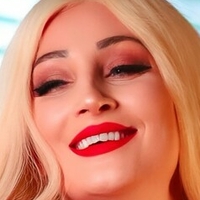Holly Wolf Meztelen