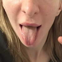 Holy Harlot Meztelen