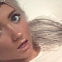 Honey Belle Meztelen