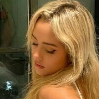 Hope Ann Meztelen