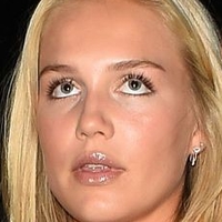 Ida Lundgren Meztelen