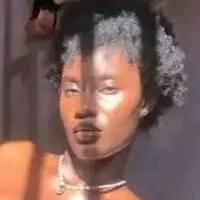 Ifunanya Meztelen