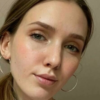 i.lina Meztelen