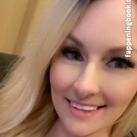 imaginationamanda22 Meztelen