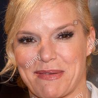 Ina Mueller Meztelen
