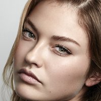 India Gants Meztelen