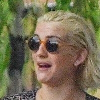 India Mullen Meztelen