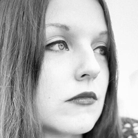 Irina Mirella Meztelen