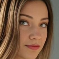 Isabella Kozlov Meztelen