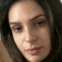 Isabella Lengua Meztelen