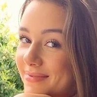 Isabella Stoisavljevic Zerpa Meztelen
