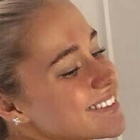 Isabelle OMeara Meztelen