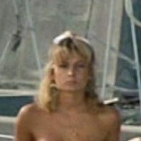 Isabelle Strawa Meztelen