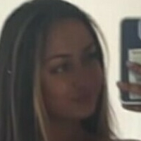 Isha Mariyah Meztelen