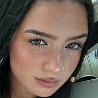 Issey Moloney Meztelen