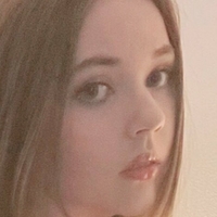 itshollie Meztelen