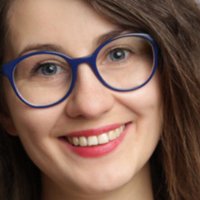Izabela Sala Meztelen