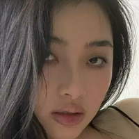 Jaamie Tan Meztelen