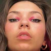 Jadeyeyess Meztelen