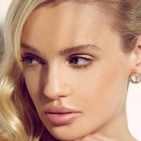 Jasmine Shogren Meztelen