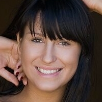 Jayla Meztelen