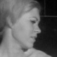 Jean Lamee Meztelen