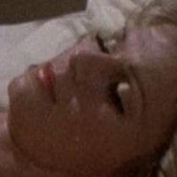 Jeane Manson Meztelen