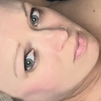 Jen-N-Juice Meztelen