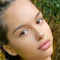 Jen Santorini Meztelen