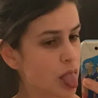 Jencion Meztelen