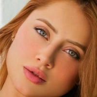 Jennefer Karoline Meztelen