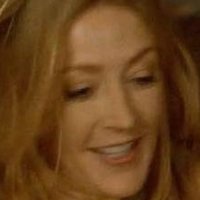 Jennifer Finnigan Meztelen