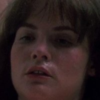 Jennifer Jason Leigh Meztelen