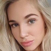 Jessica Lauren Meztelen