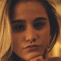 Jessie Benson Meztelen