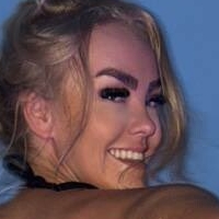 Jessie Holt Meztelen