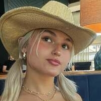Jessy Meztelen