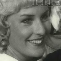 Joan Goodfellow Meztelen
