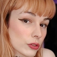 Joanie Maronie Meztelen