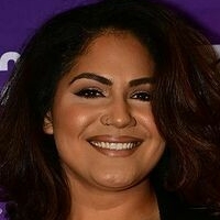 Jocelyn Alo Meztelen