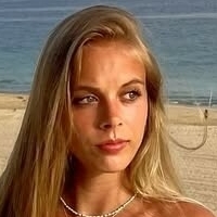 Josy May Diekmann Meztelen