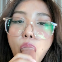Joysuniverse Meztelen