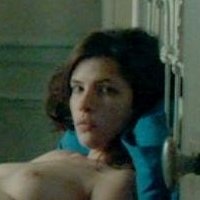 Judith Davis Meztelen