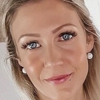 Judith Meztelen