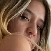 Juicyk Meztelen