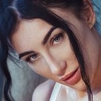 Julia Granieczny Meztelen